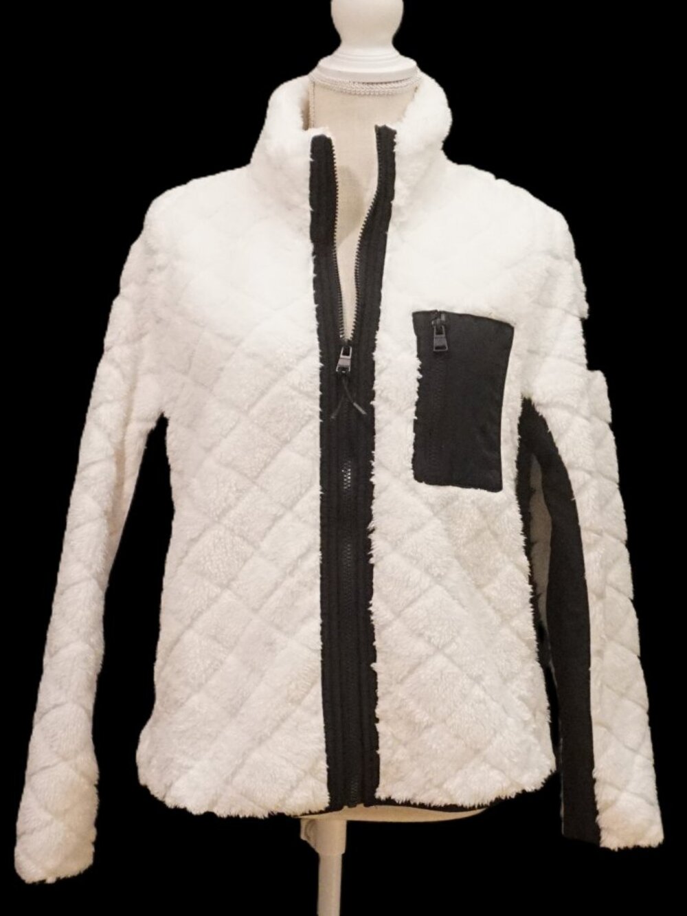 Calvin Klein Performance White Faux Fuzzy Fur Jacket Full Zip Women’s Medium
